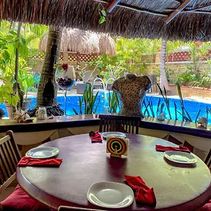 *** Hotel Cocos Adults Only México
